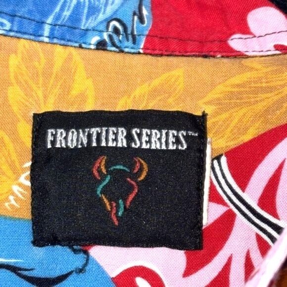 Vintage Frontier Series Floral Patchwork Long-Sleeve Shirt Button-Down Size M - Picture 2 of 9